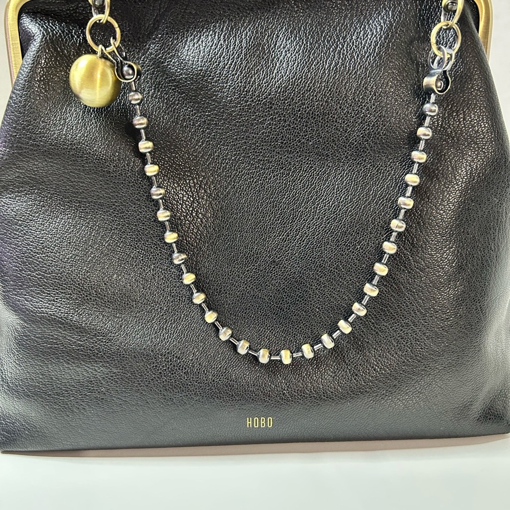 Hobo Amelia Crossbody Micrograin Leather Black NWT - Picture 13 of 13